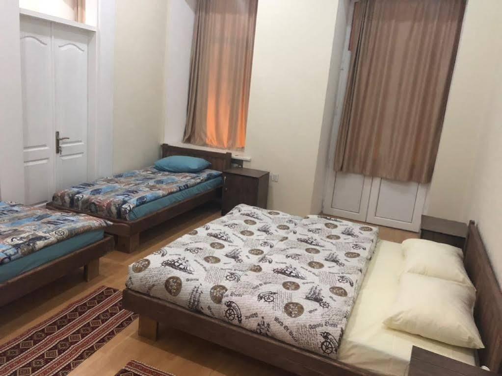 Capital Hostel Baku Kültér fotó