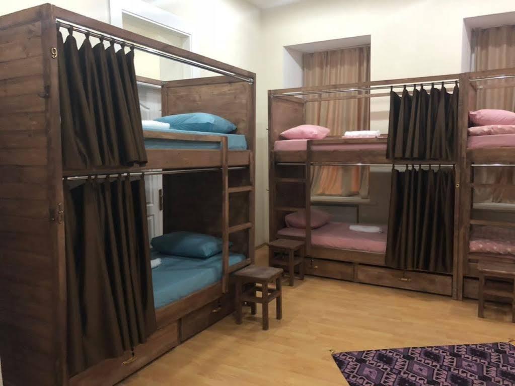 Capital Hostel Baku Kültér fotó
